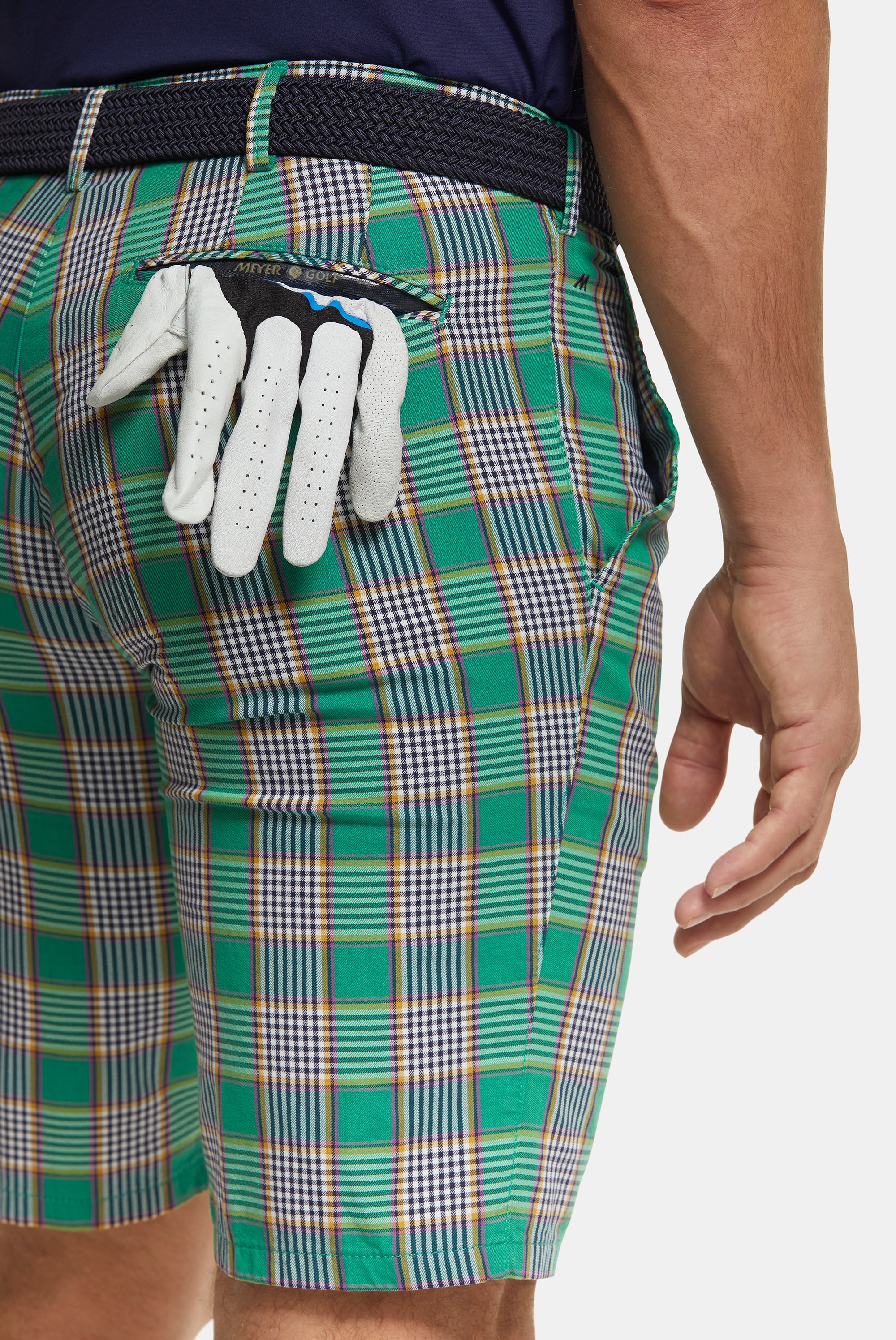 B-St. Andrews 1-8072 PRINCE OF WALES • GOLF SHORTS