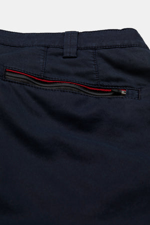 B-Arran 1-8070 ACTIVE • SHORT