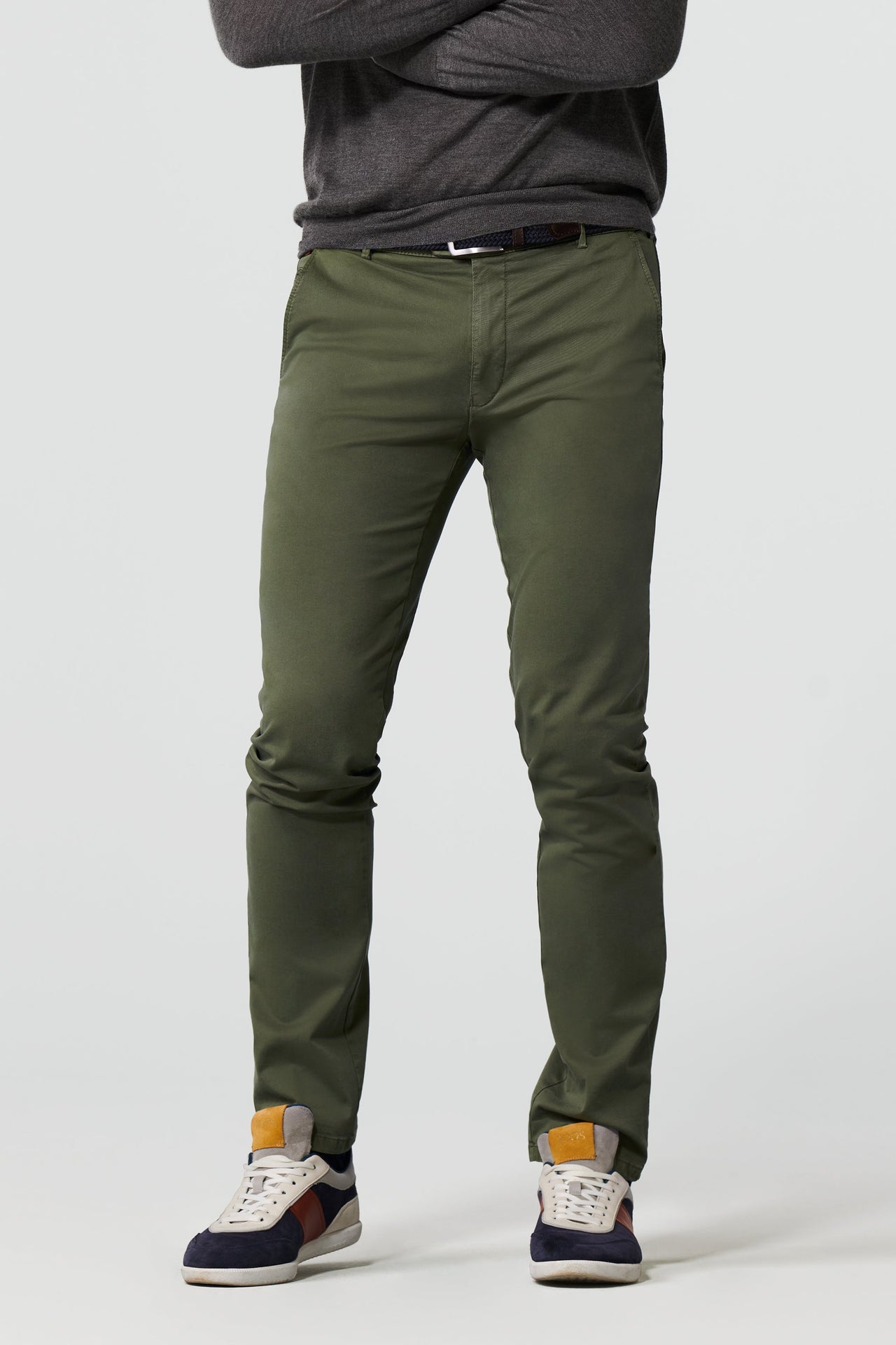 Bonn 9-3004 MODERN CHINO .