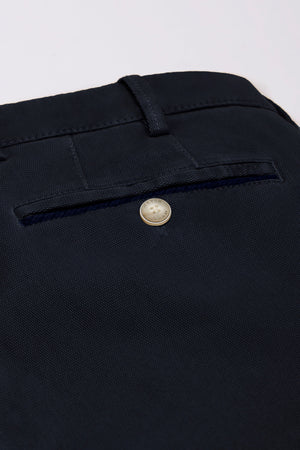 Oslo 2-5605 FINE COTTON TEXTURE