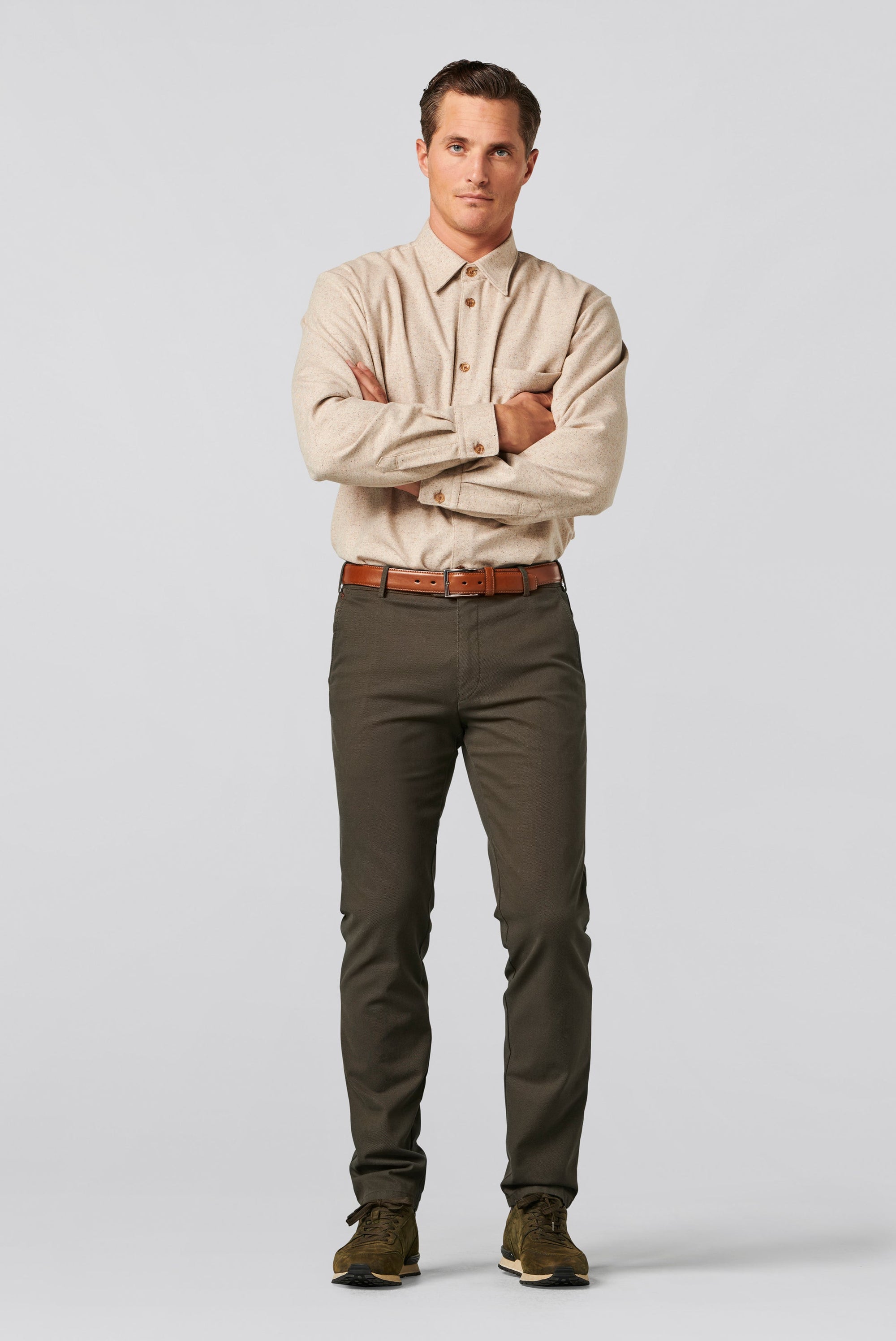 Bonn 2-5566 BI-COLOUR STRUCTURE